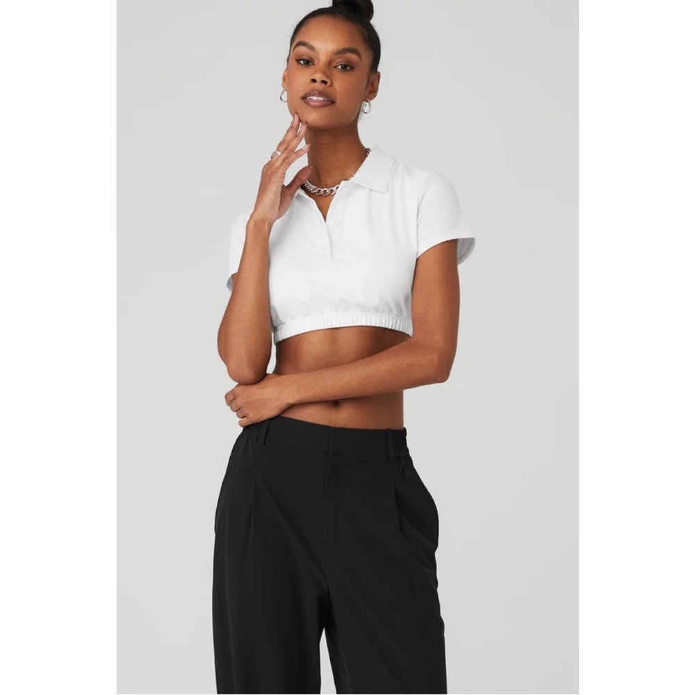 NWOT Alo Cropped  Polo - Picture 2 of 6